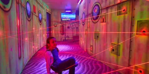 Heide Park Abenteuerhotel Lazermaze 003