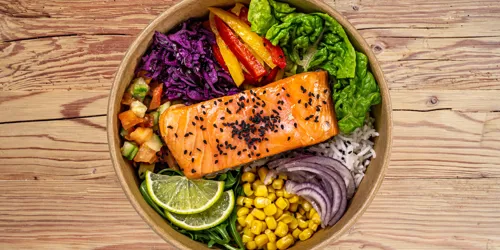 Heide Park Resort Essen Trinken Bowls Frau Muemmels