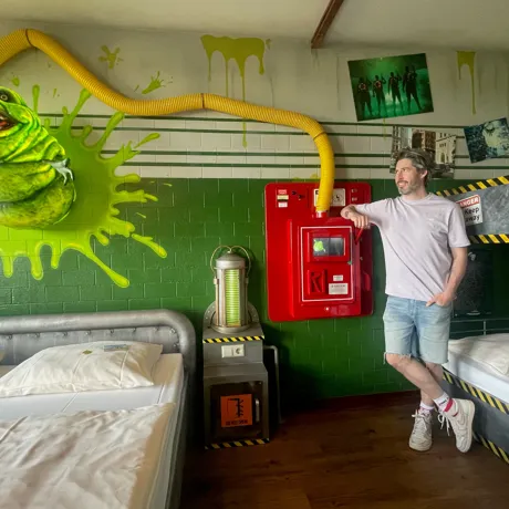 Jason Reitmann Hotel